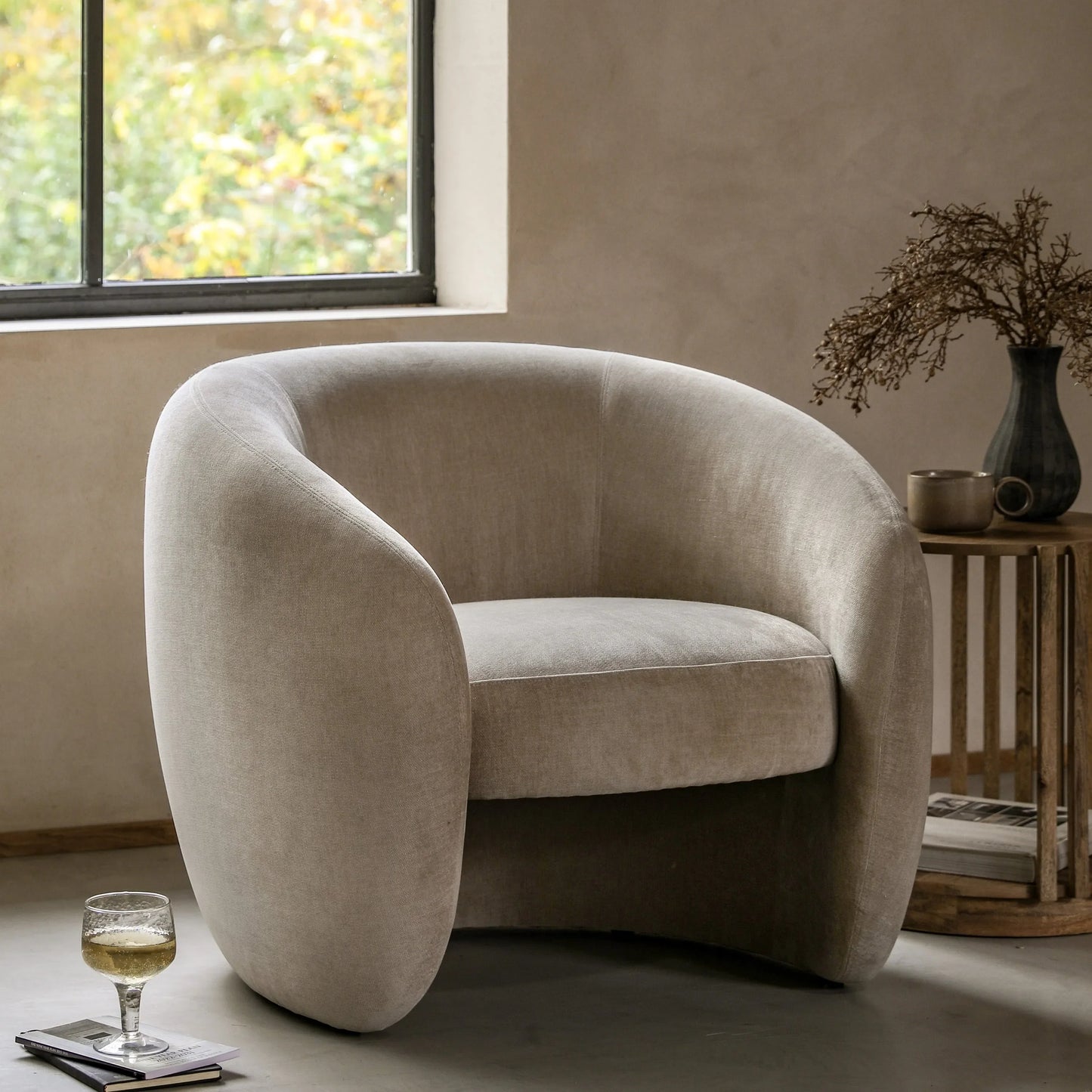 Gallery Direct Curvo Armchair in Cream