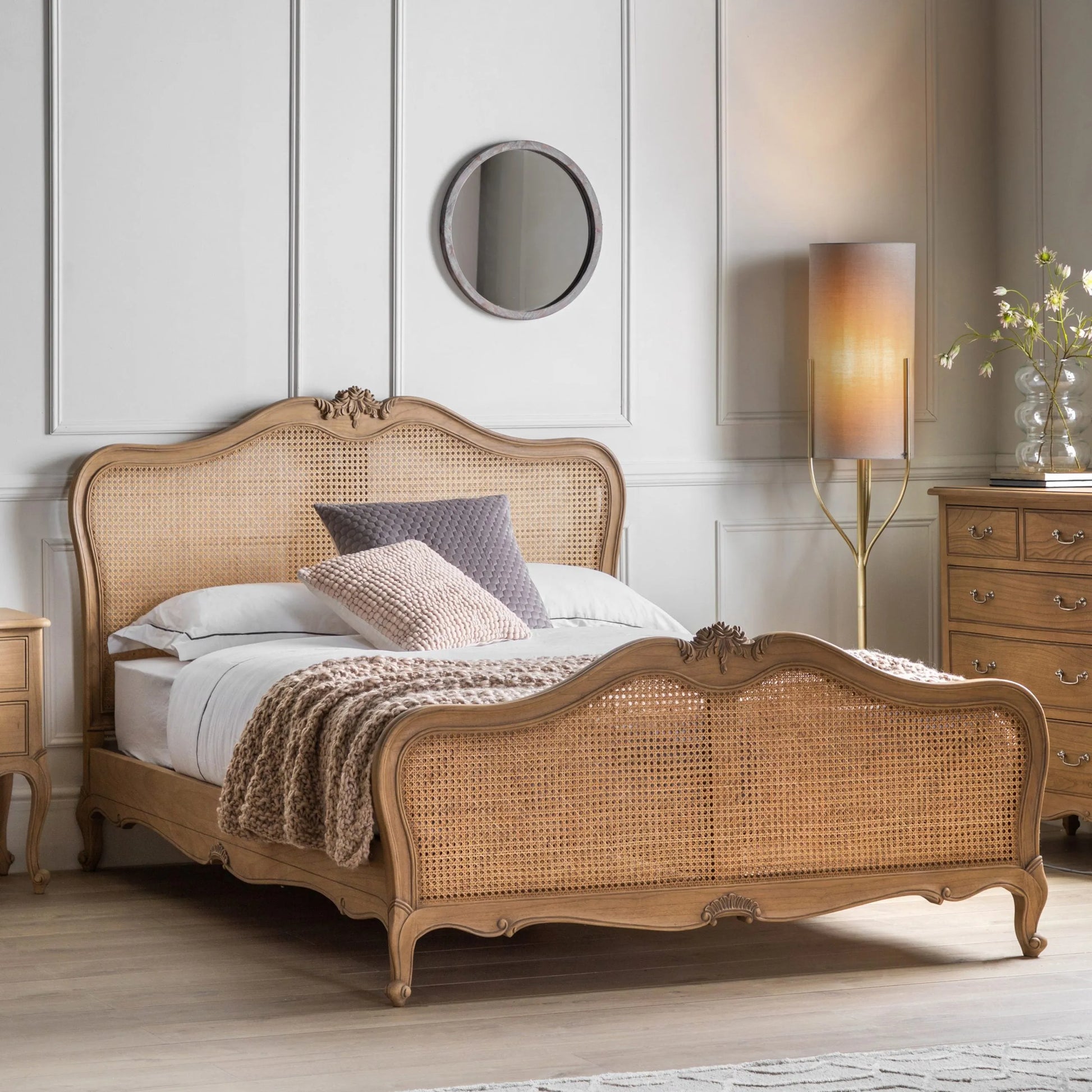 Gallery Direct Chic 5' Cane Bed Weathered (GD25)