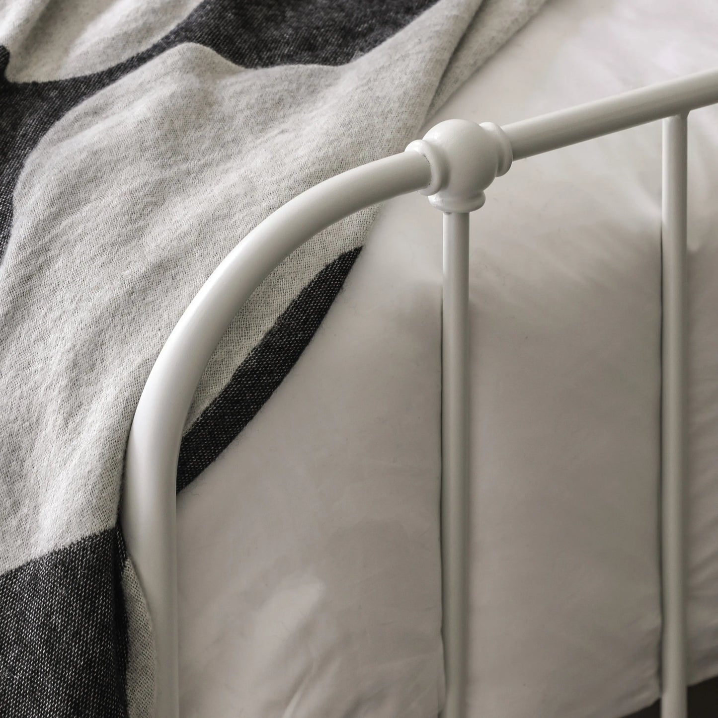 Gallery Direct Loughton Single Bedstead in Ivory