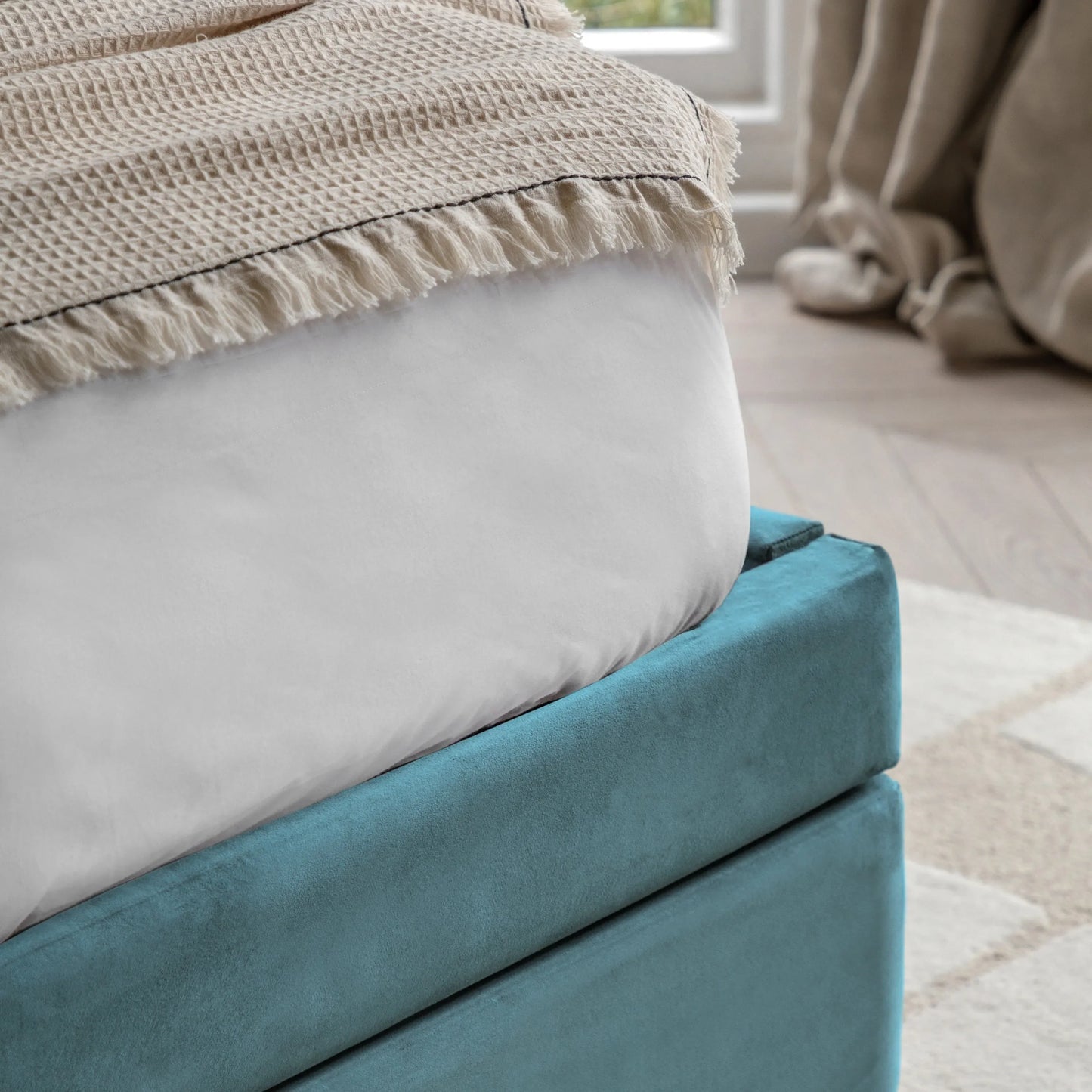 Gallery Direct Halstead Kingsize Bed in Atlantic