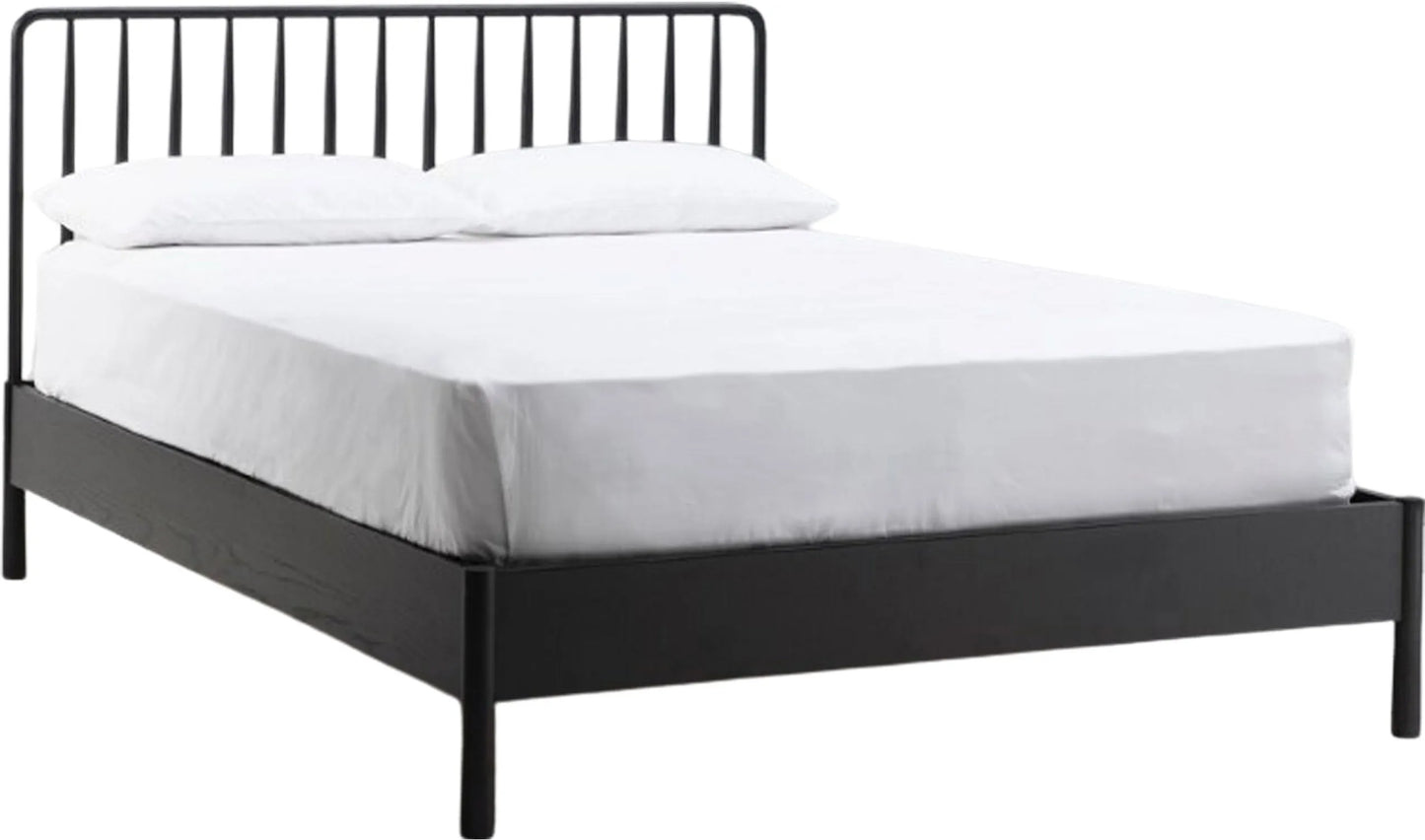 Gallery Direct Wycombe Kingsize Spindle Bed Black