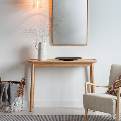 Gallery Direct Kingham Console Table in Oak