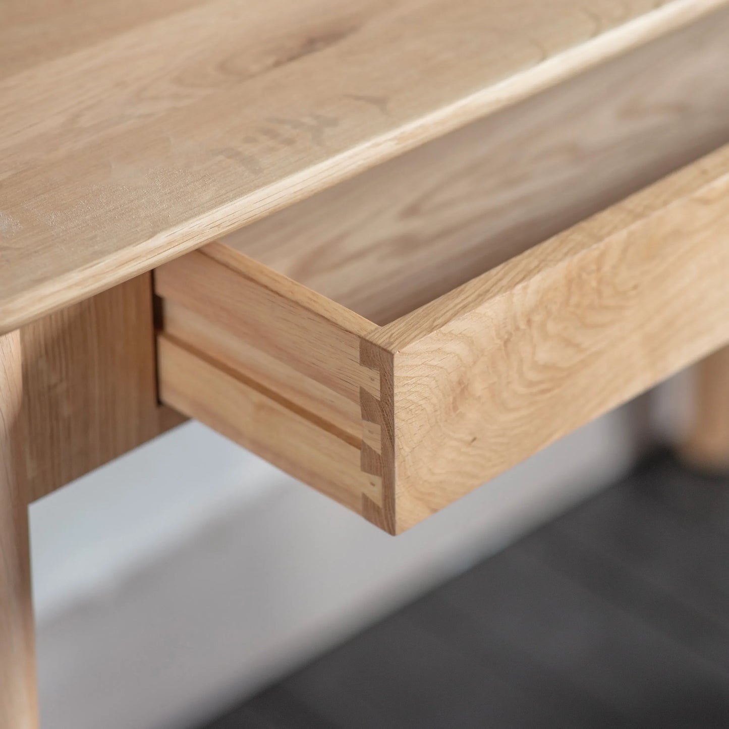 Gallery Direct Kingham 1 Drawer Dressing Table in Oak